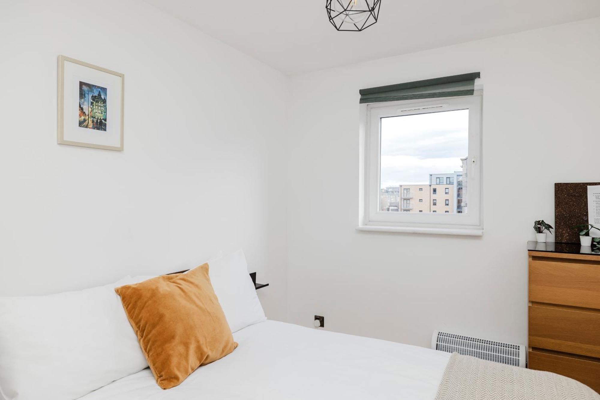Joivy Welcoming Flat Near Park Apartment Edinburgh Bagian luar foto